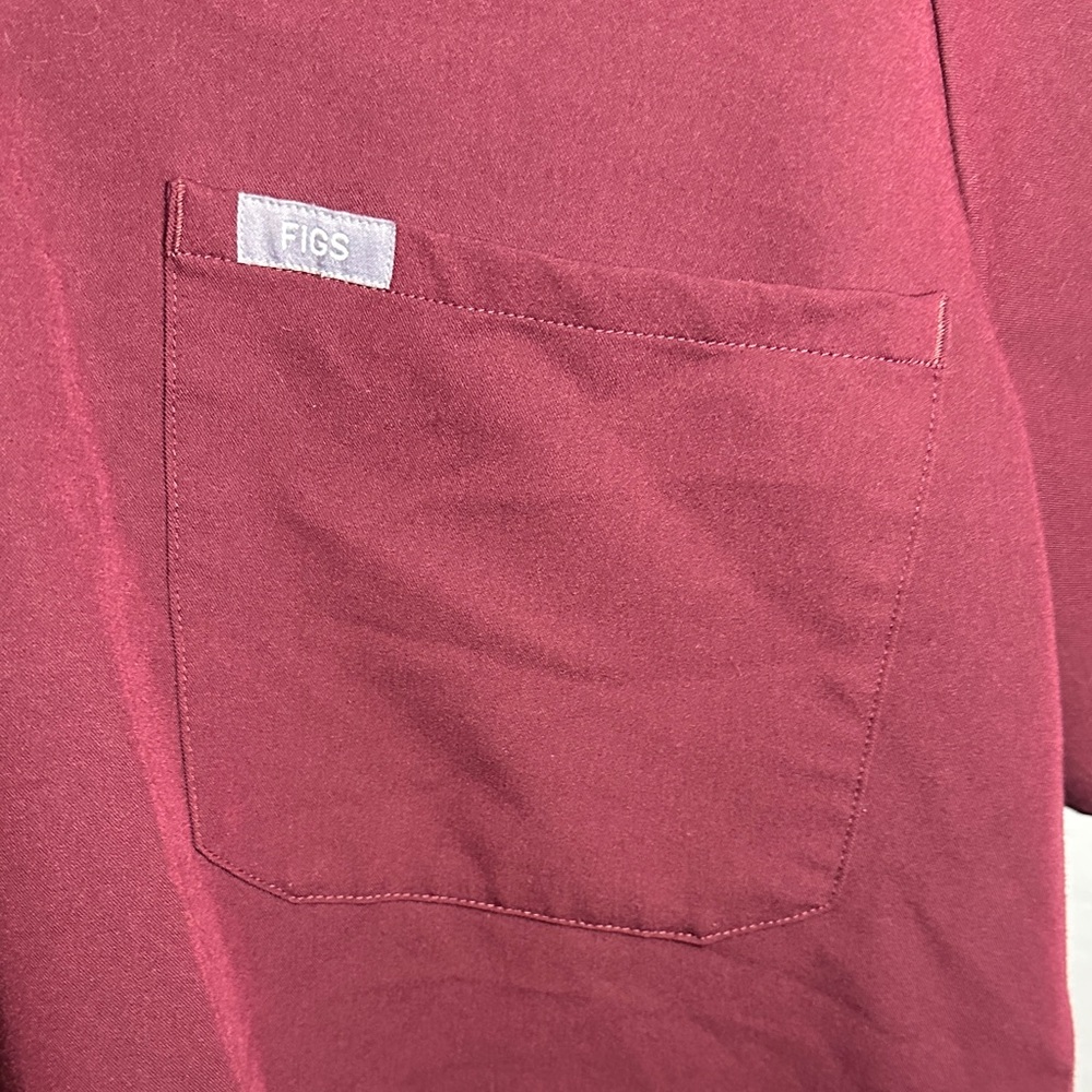 Figs Scrubs Short Sleeve Burgundy Tee XL - Picture 2 of 4